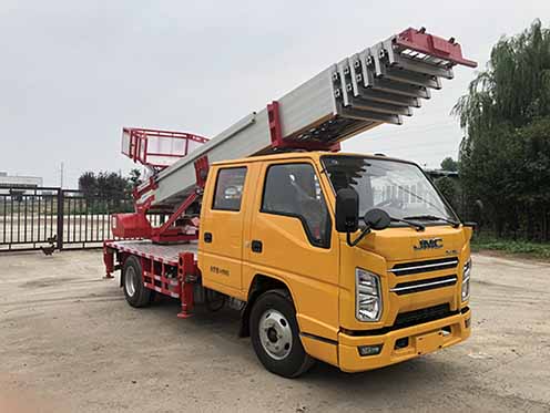 江鈴雙排駕駛室搬家作業車